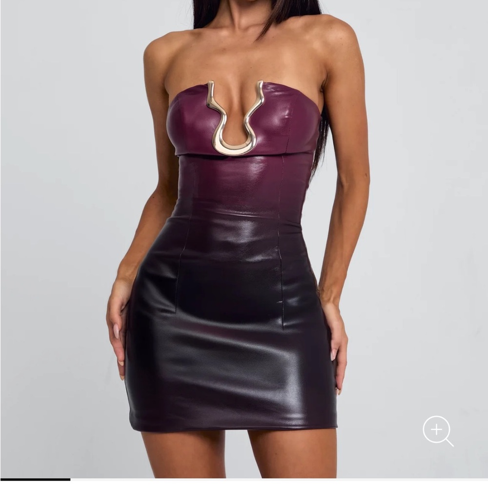 Elegant Strapless Burgundy and Black Dress